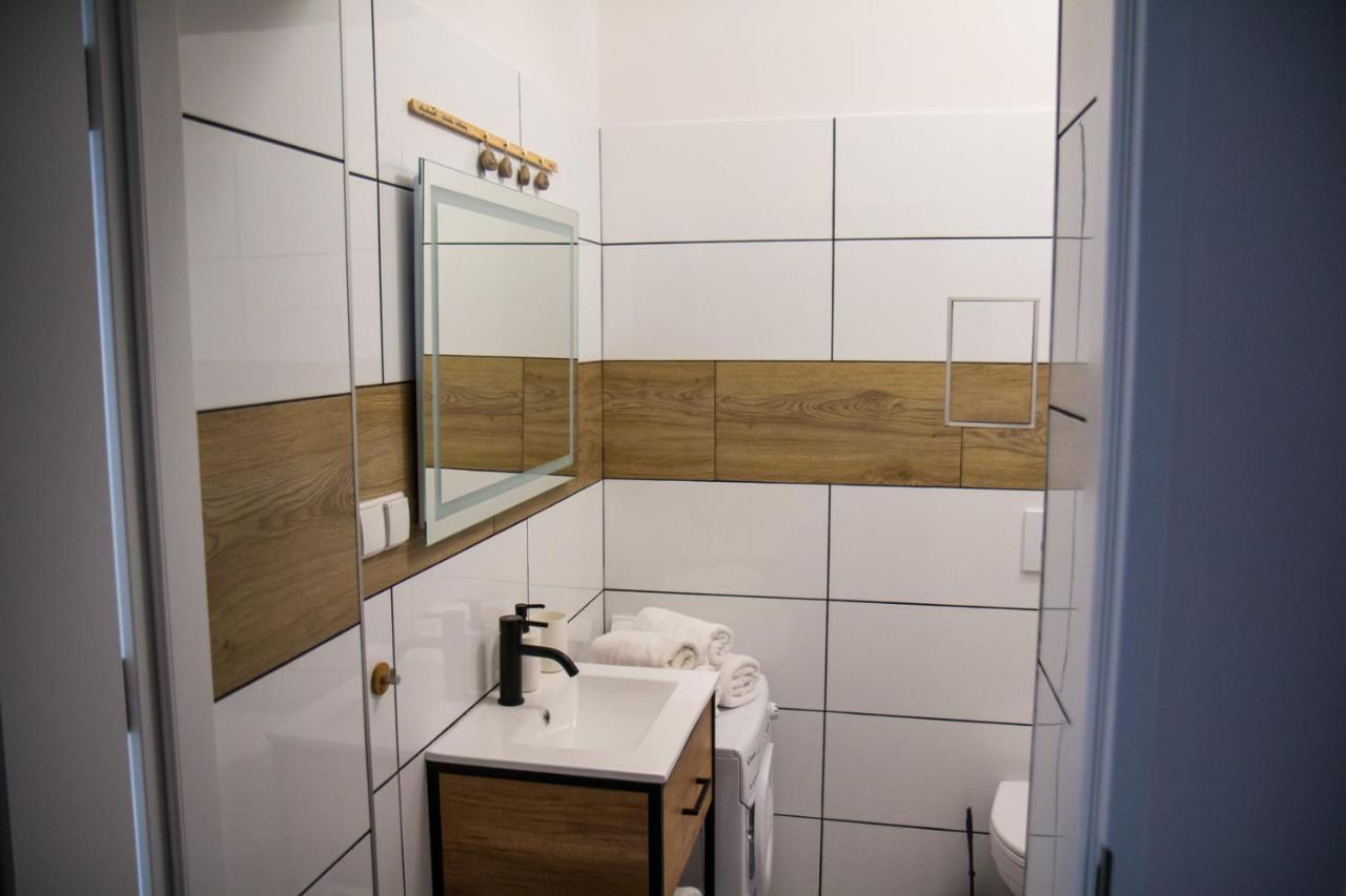 Apartament Uleczka By Rentoom Торунь Екстер'єр фото